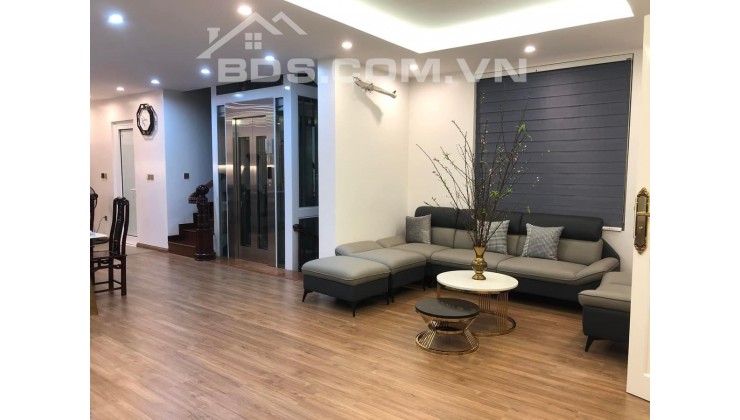 Bán Gấp biệt thự  Lão Thành Cách Mạng, 180m, 50 Tỷ, chủ nhà gửi Bank.